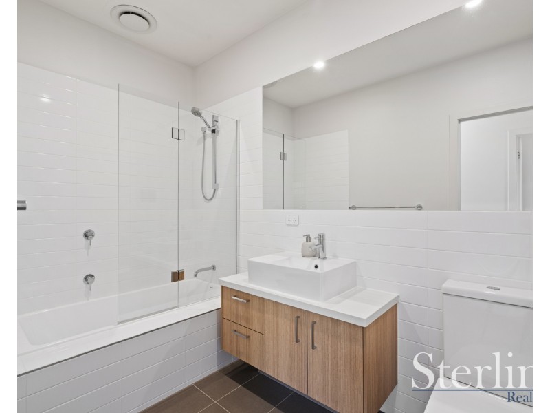 2 Helmsman Walk, Point Cook VIC 3030