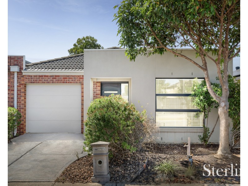 5 Terrene Terrace, Point Cook VIC 3030