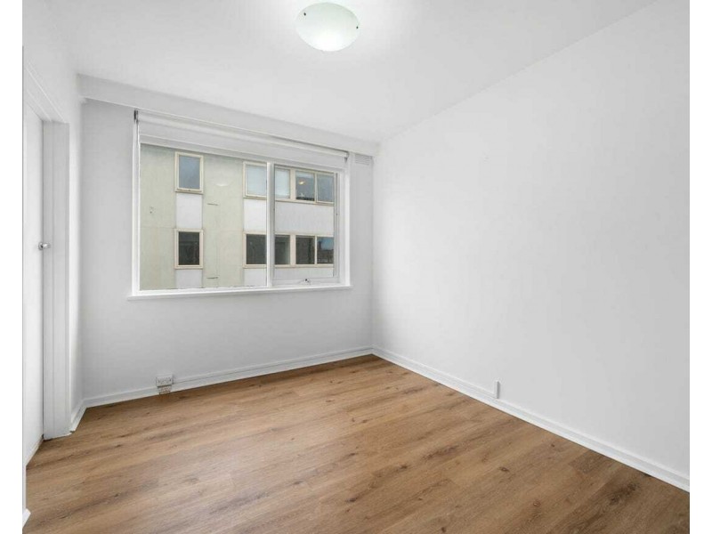 Unit 6/32 Aberdeen Rd, Prahran VIC 3181