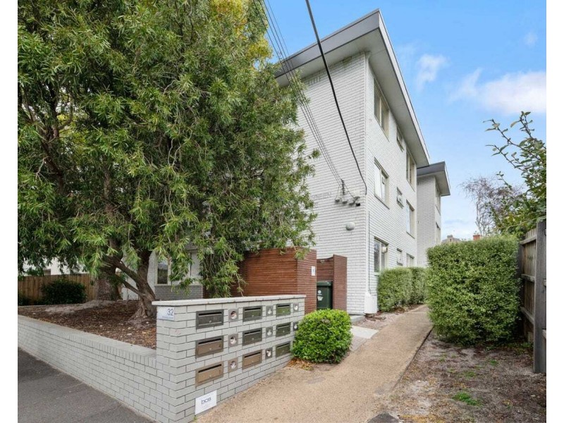 Unit 6/32 Aberdeen Rd, Prahran VIC 3181
