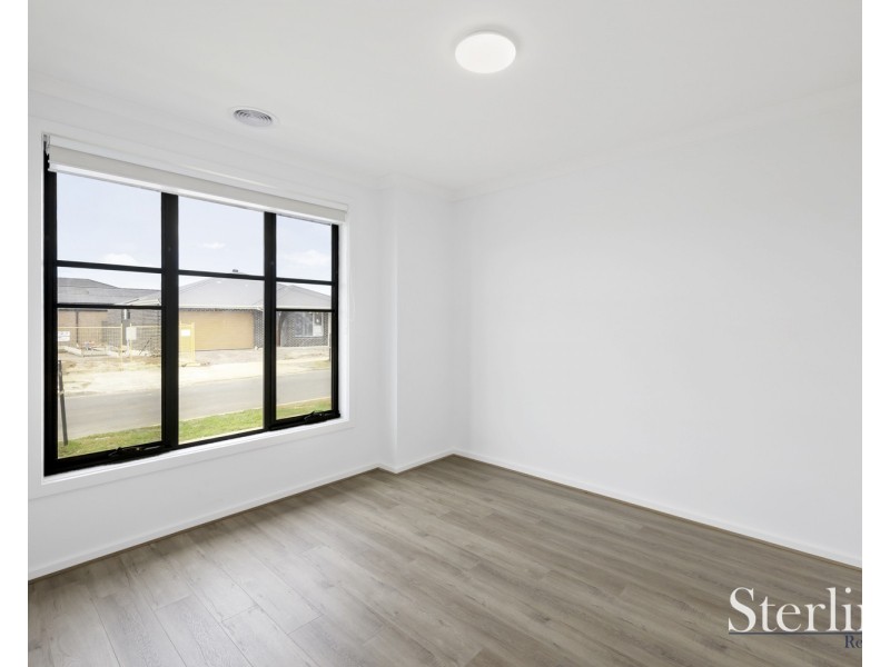 13 Hackamore St, Tarneit VIC 3029