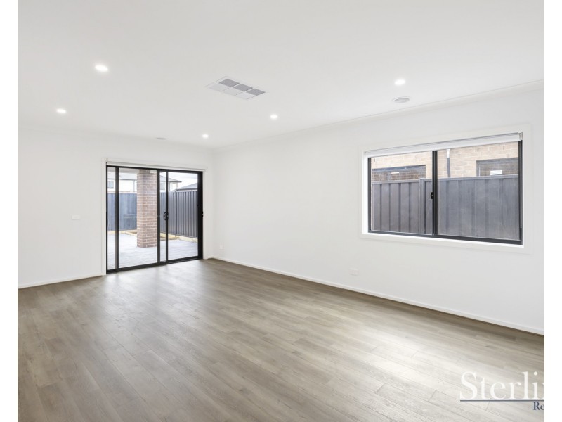 13 Hackamore St, Tarneit VIC 3029