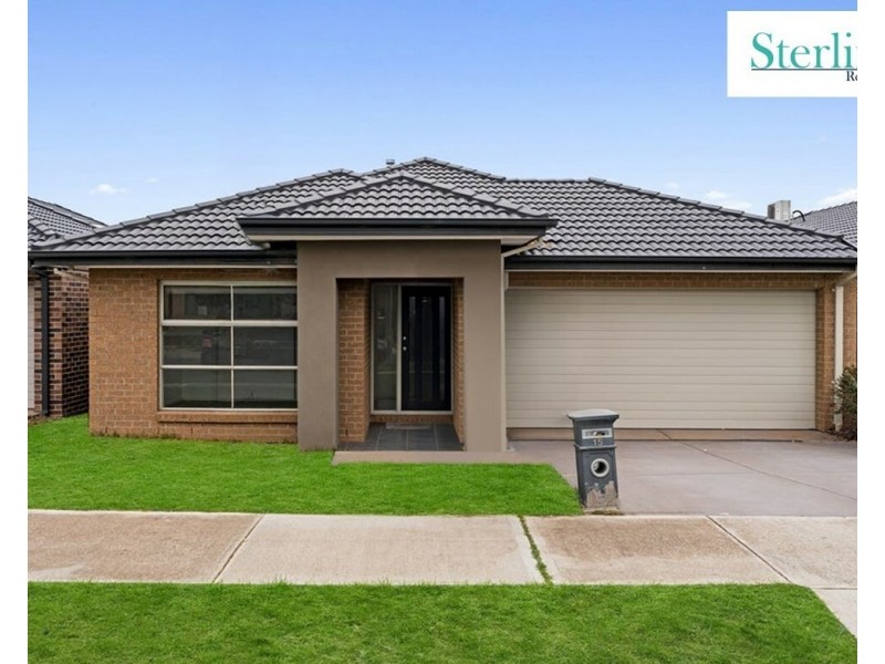 15 Aylesbury Ave, Truganina VIC 3029
