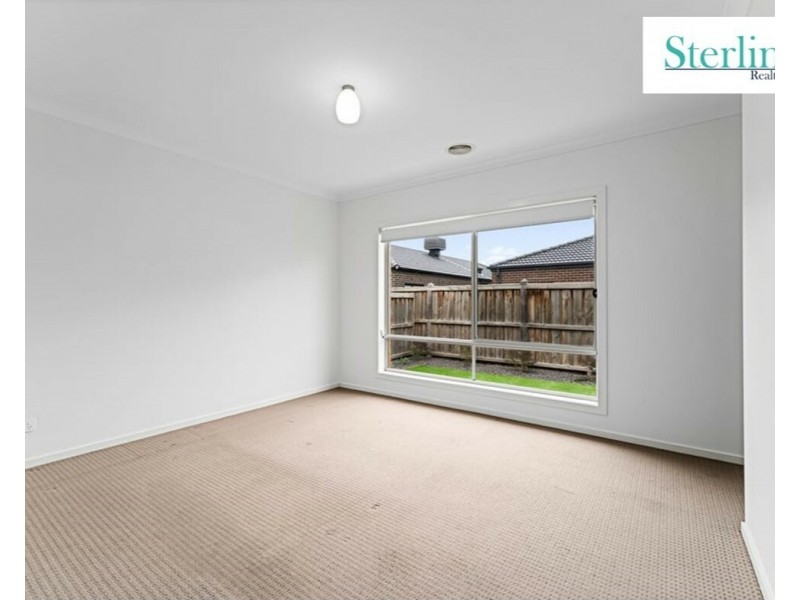 15 Aylesbury Ave, Truganina VIC 3029