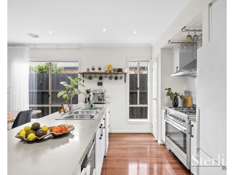 302 Saltwater Promenade, Point Cook VIC 3030