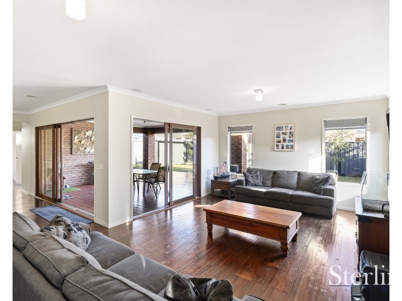 10 Tennant Street, Point Cook VIC 3030