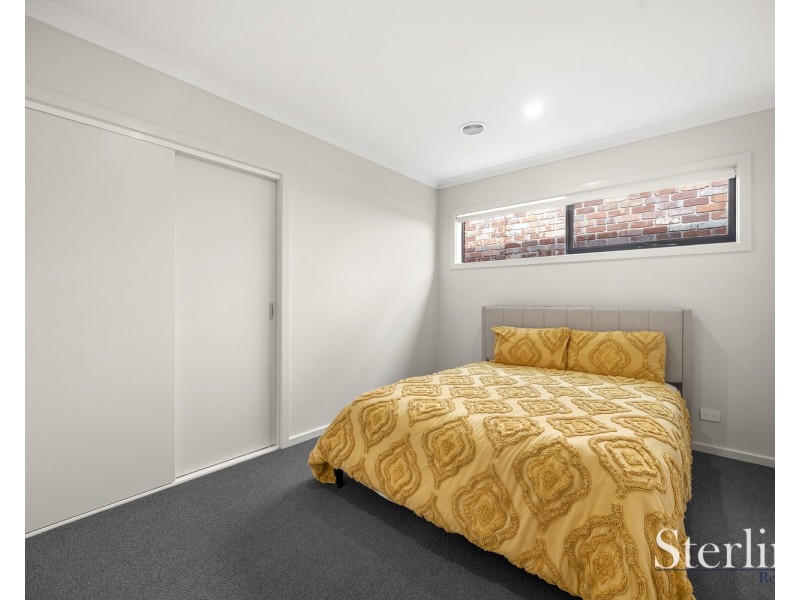 11 Pawling St, Rockbank VIC 3335