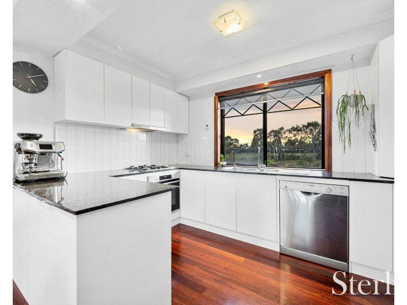 1/10 Windle Court, Truganina VIC 3029