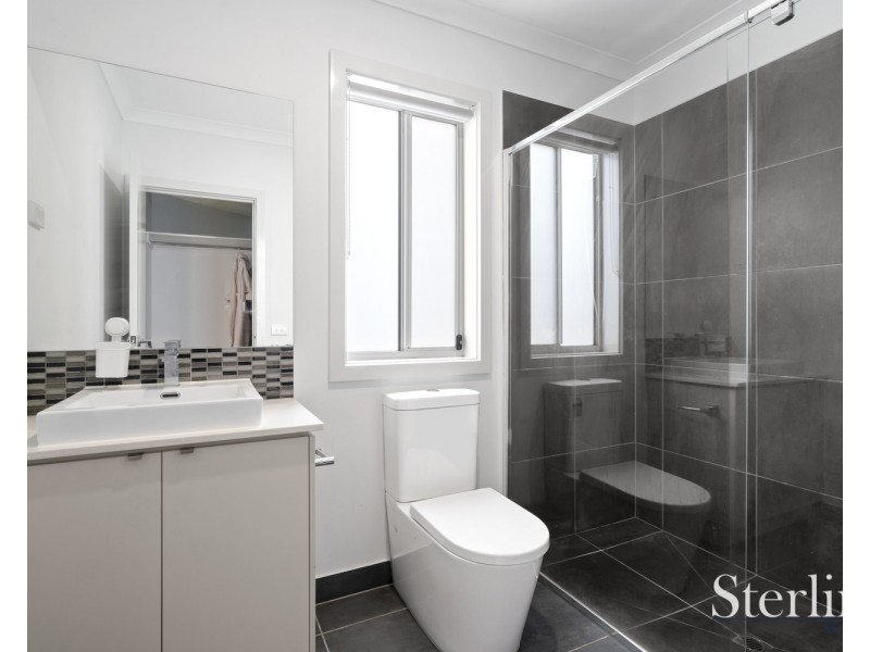 5 Shallow Street, Mambourin VIC 3024