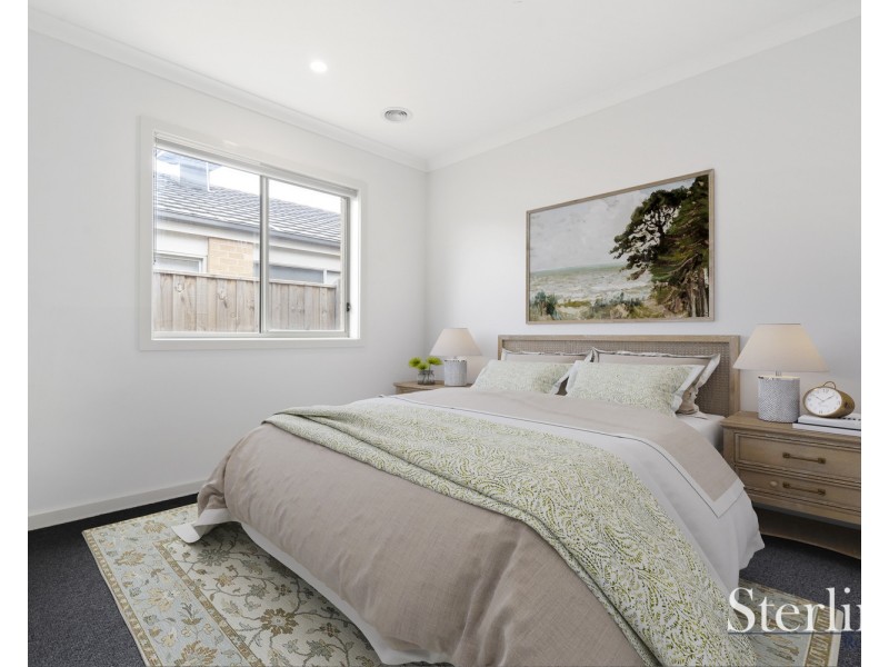 5 Shallow Street, Mambourin VIC 3024