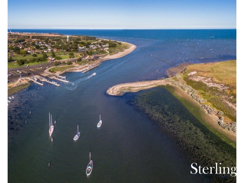 13 Finch Road, Werribee South VIC 3030