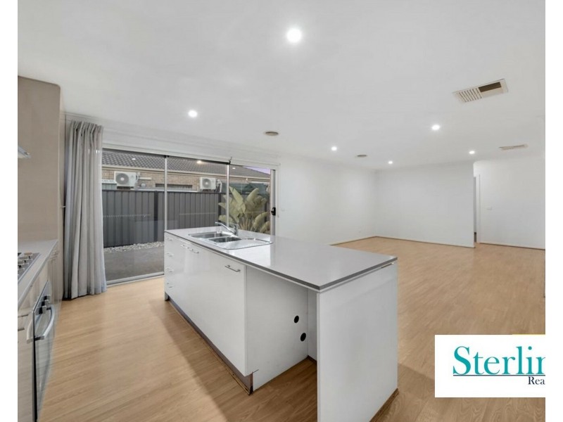 9 Beltana Ave, Tarneit VIC 3029