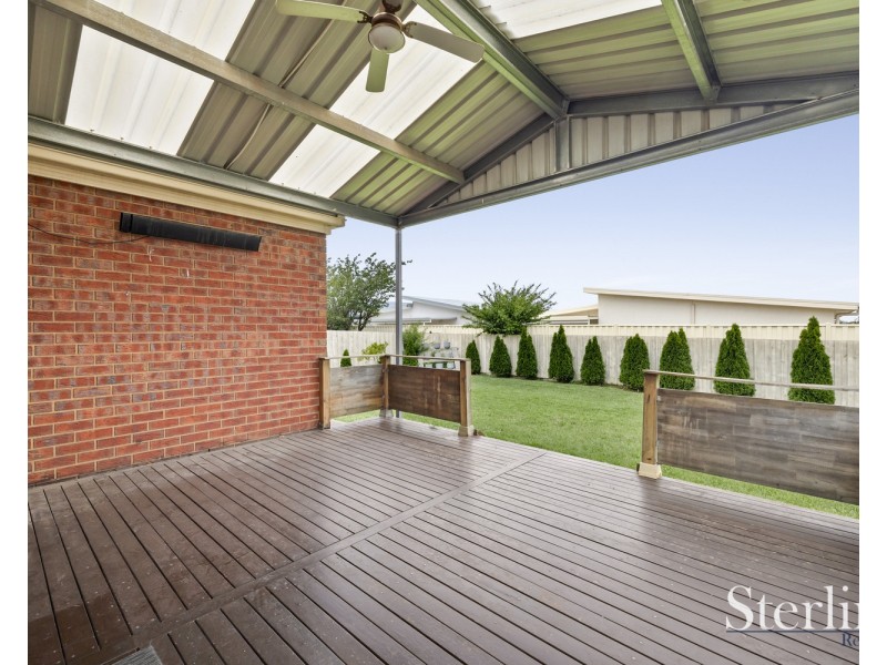 11 Andrew Rd, Truganina VIC 3029