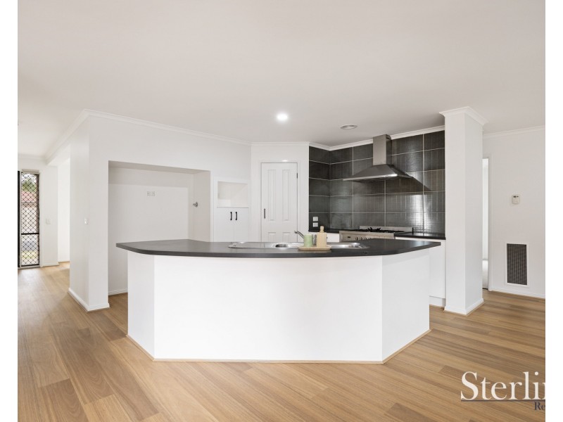 40 Bridgewater Way, Truganina VIC 3029