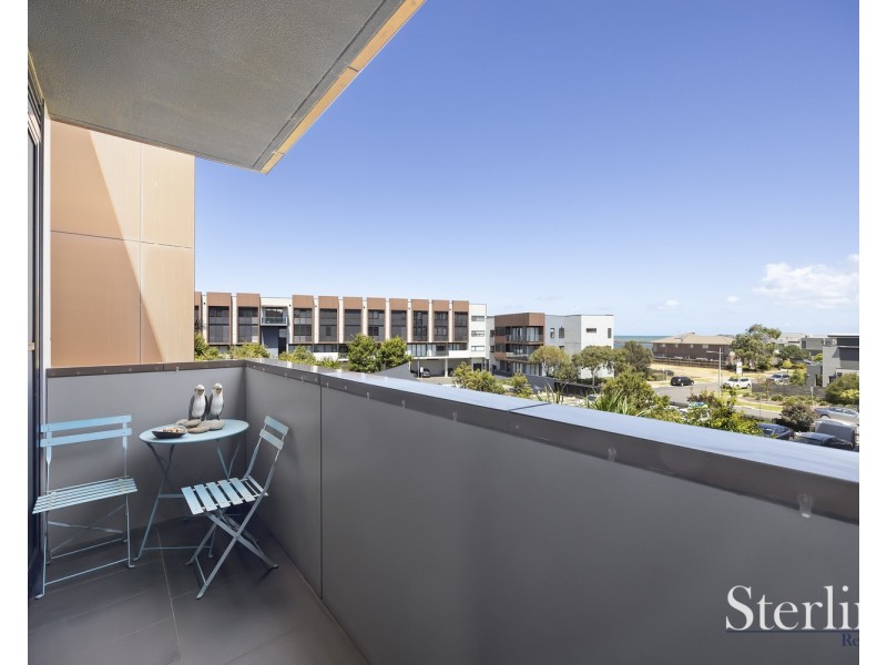 Unit 208/50 Catamaran Dr, Werribee South VIC 3030