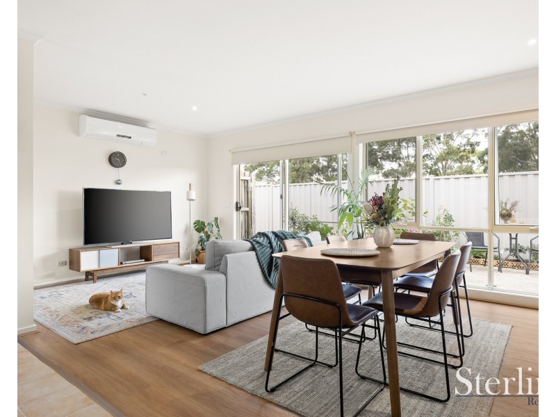 2/20 Centenary Crescent, Werribee VIC 3030