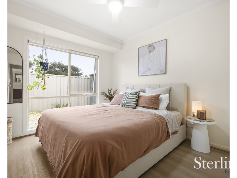 2/20 Centenary Crescent, Werribee VIC 3030