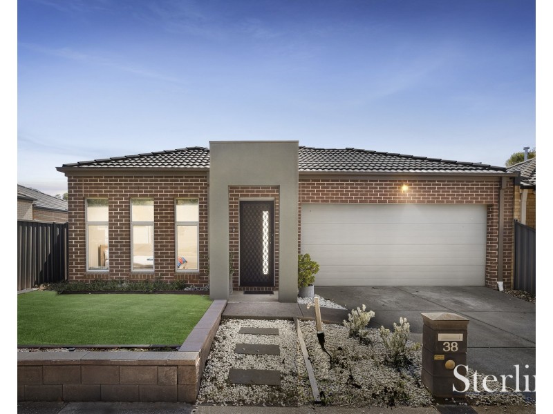 38 Stony Brook Way, Truganina VIC 3029