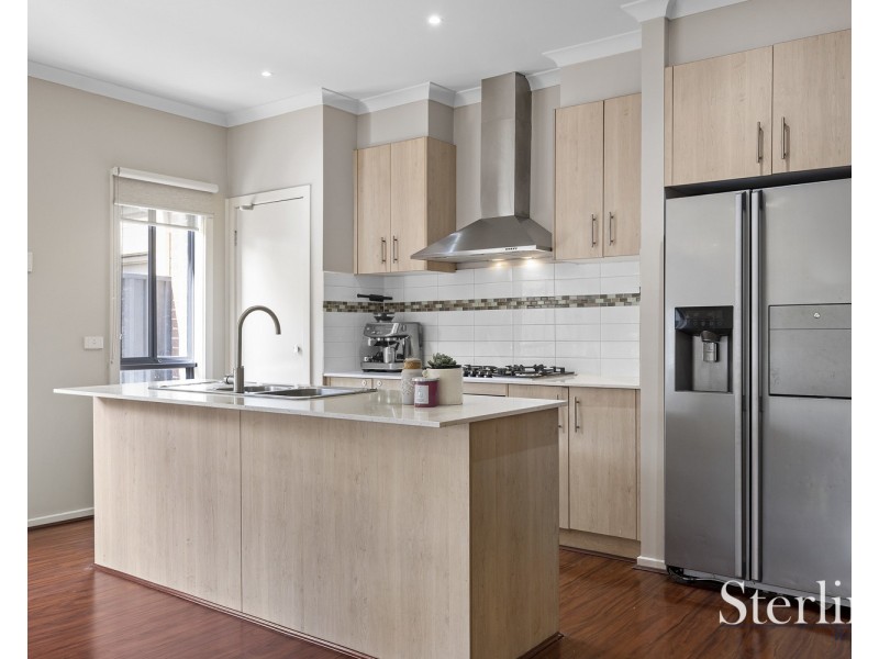 38 Stony Brook Way, Truganina VIC 3029