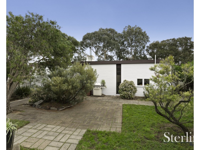 4 Frederick Court, Werribee VIC 3030