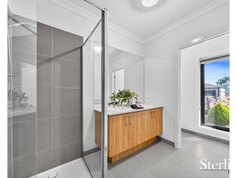 10 Yellowstone Road, Tarneit VIC 3029