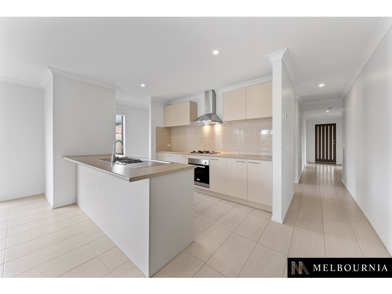 1A Kingsbridge Boulevard, Williams Landing VIC 3027