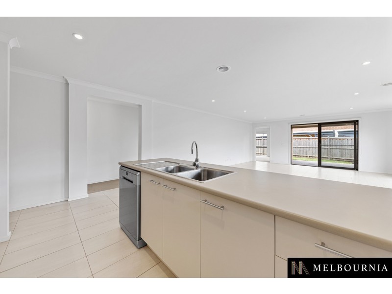 1A Kingsbridge Boulevard, Williams Landing VIC 3027