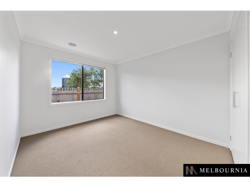 1A Kingsbridge Boulevard, Williams Landing VIC 3027