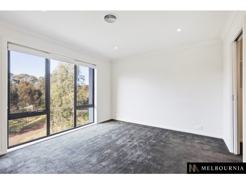 27 Greenwich Crescent, Bundoora VIC 3083