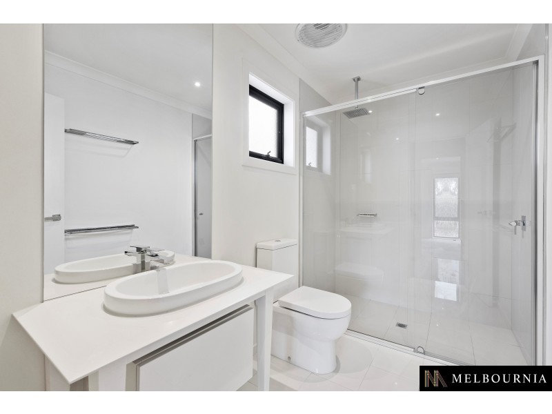 27 Greenwich Crescent, Bundoora VIC 3083