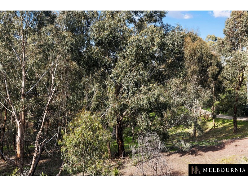 27 Greenwich Crescent, Bundoora VIC 3083