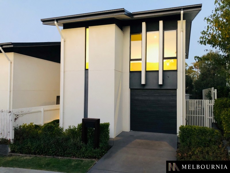 27 Greenwich Crescent, Bundoora VIC 3083