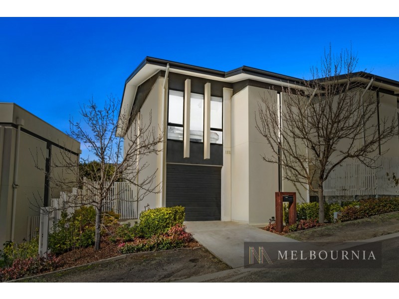 10 Edinburgh Circuit, Bundoora VIC 3083