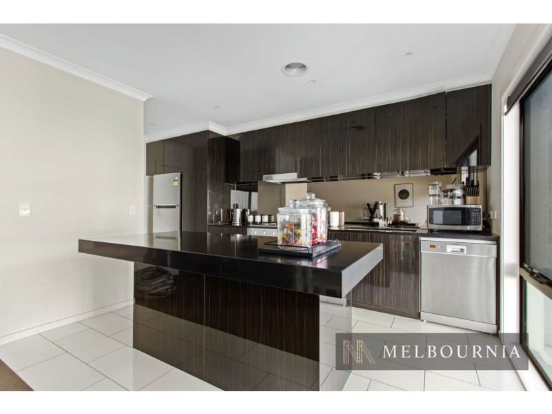10 Edinburgh Circuit, Bundoora VIC 3083
