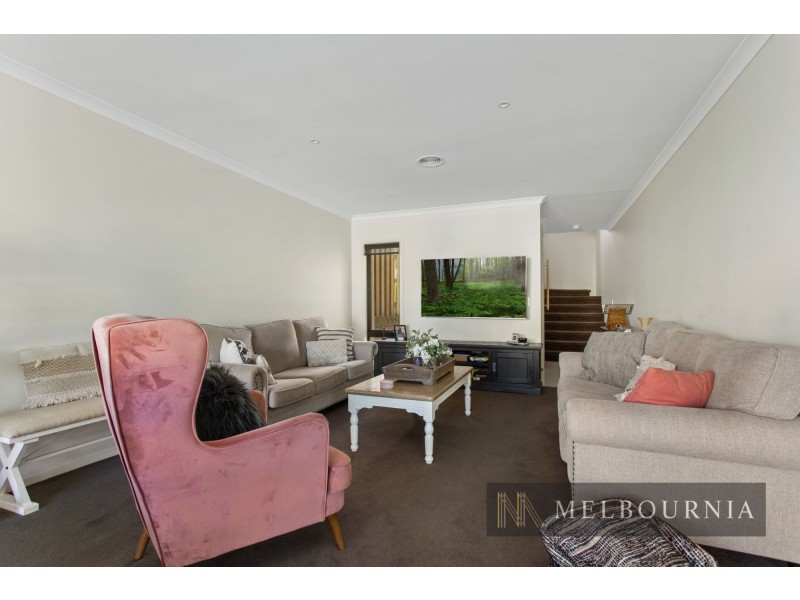 10 Edinburgh Circuit, Bundoora VIC 3083
