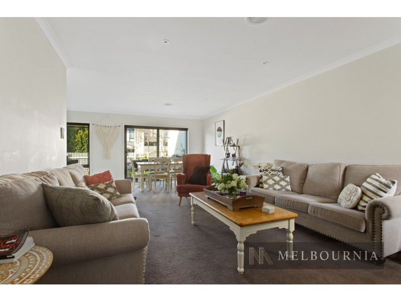 10 Edinburgh Circuit, Bundoora VIC 3083