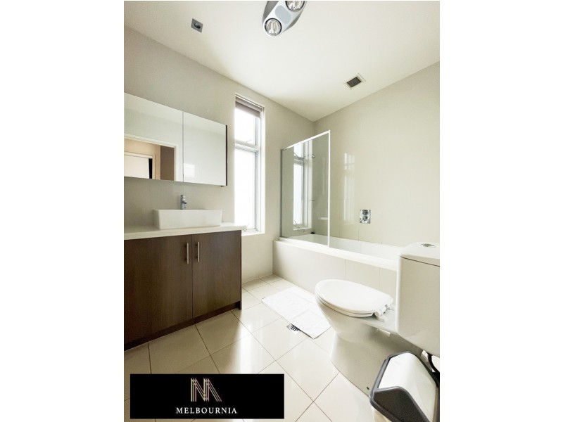 5/74 Keilor Rd, Essendon North VIC 3041