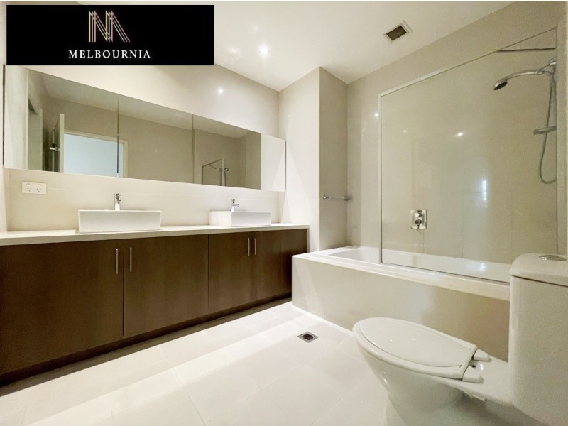 2/74 Keilor Rd, Essendon North VIC 3041