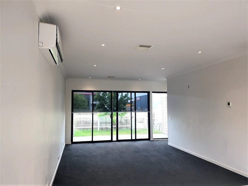 5 Orana Way, Springvale VIC 3171