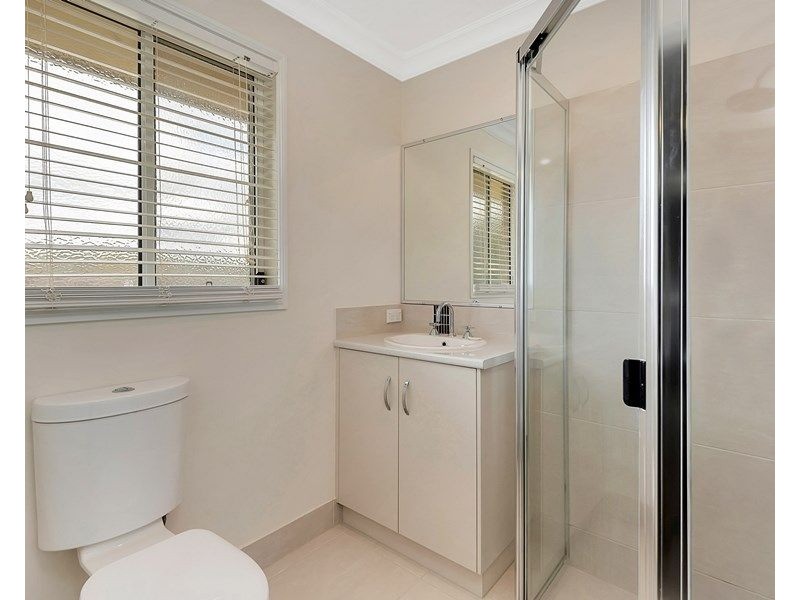 15 Naomi Drive, Crows Nest QLD 4355