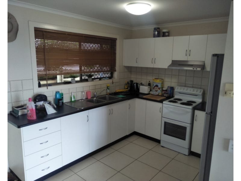 21/2 Benjamin Street, Mount Lofty QLD 4350