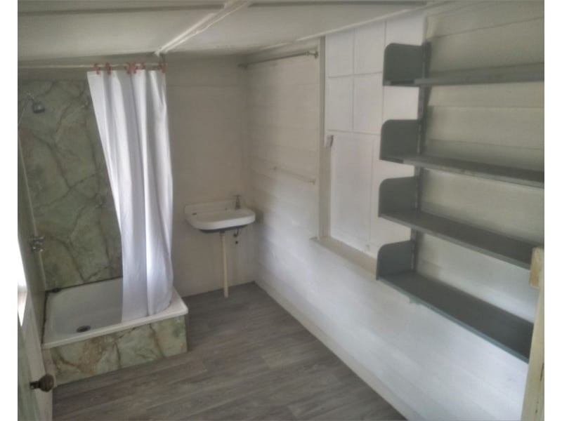 7983 New England Highway, Pechey QLD 4352