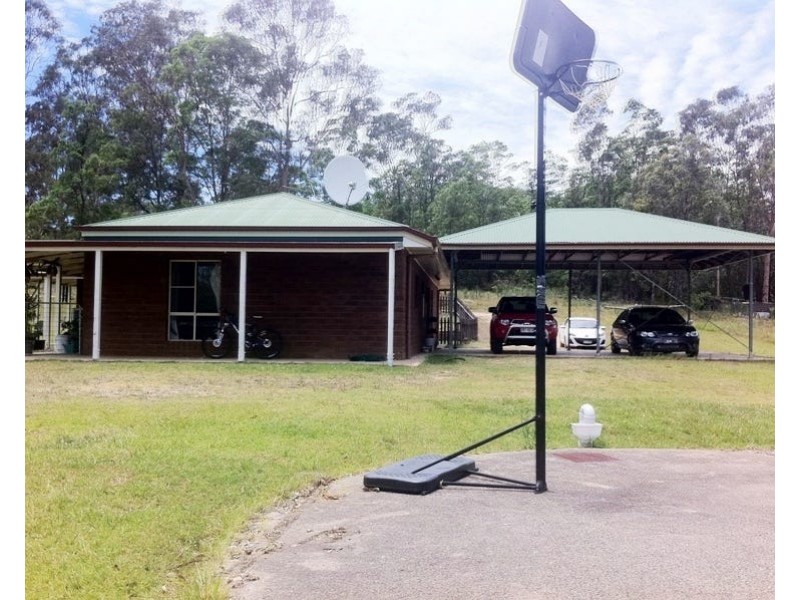 272 McQuillan Road, Ravensbourne QLD 4352