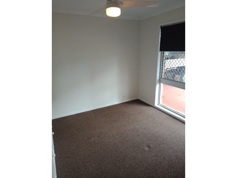 2 Station Street, Hampton QLD 4352