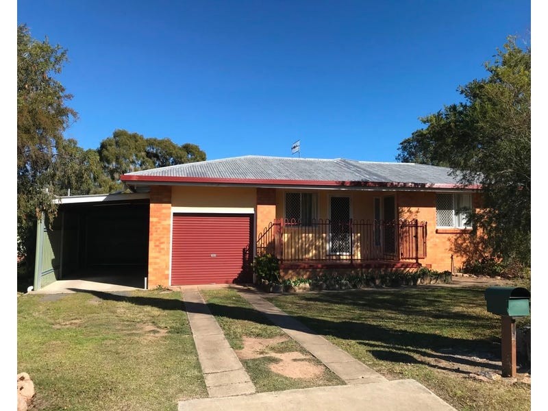25 Toowoomba Road, Crows Nest QLD 4355
