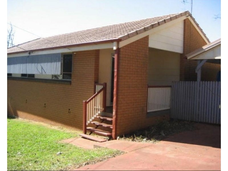 10 Festival Street, Rockville QLD 4350