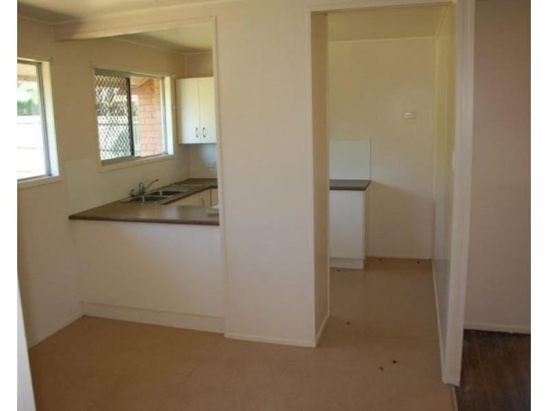 10 Festival Street, Rockville QLD 4350