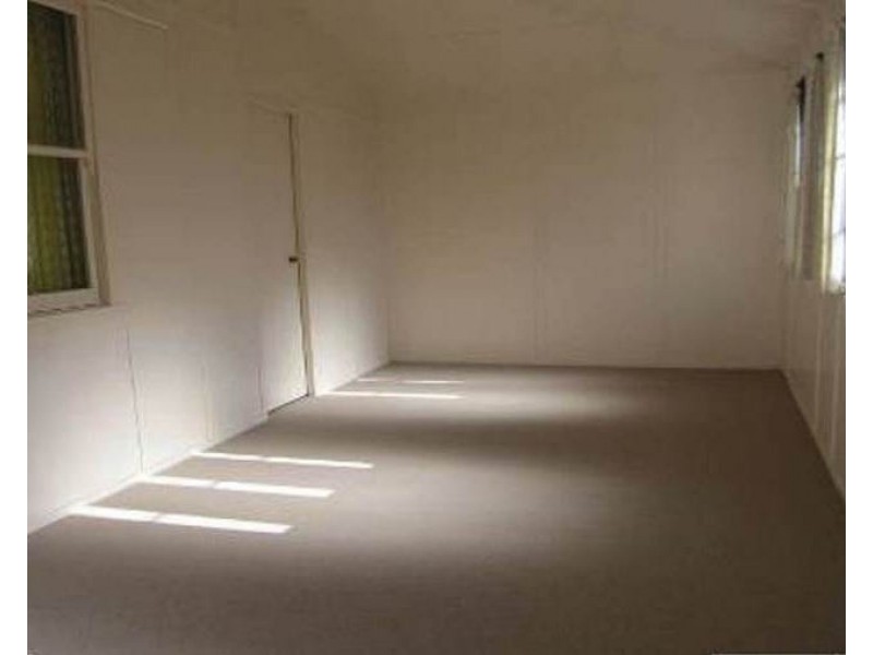 20 Esk Street, Crows Nest QLD 4355