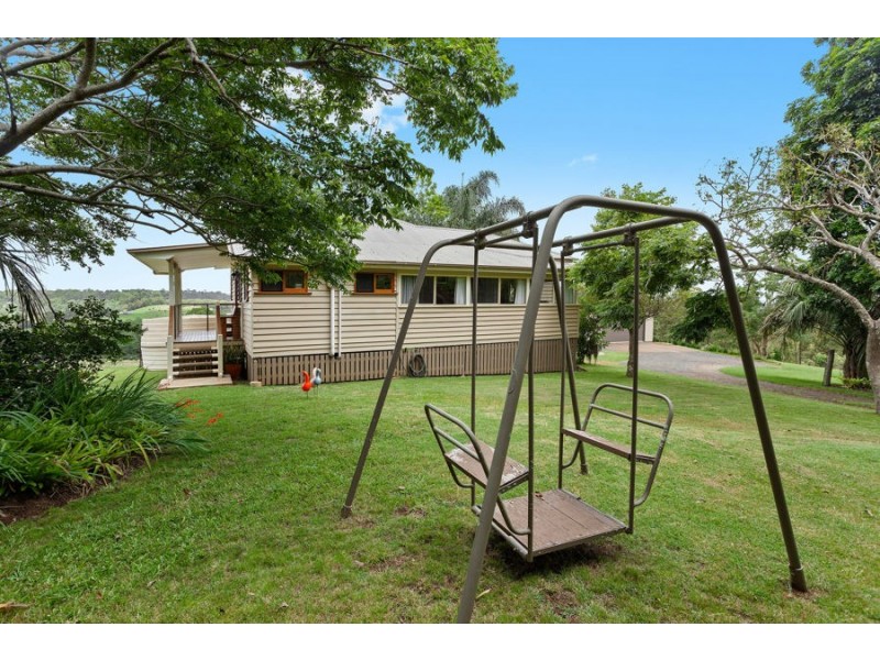 536 Ravensbourne Dip Rd, Ravensbourne QLD 4352