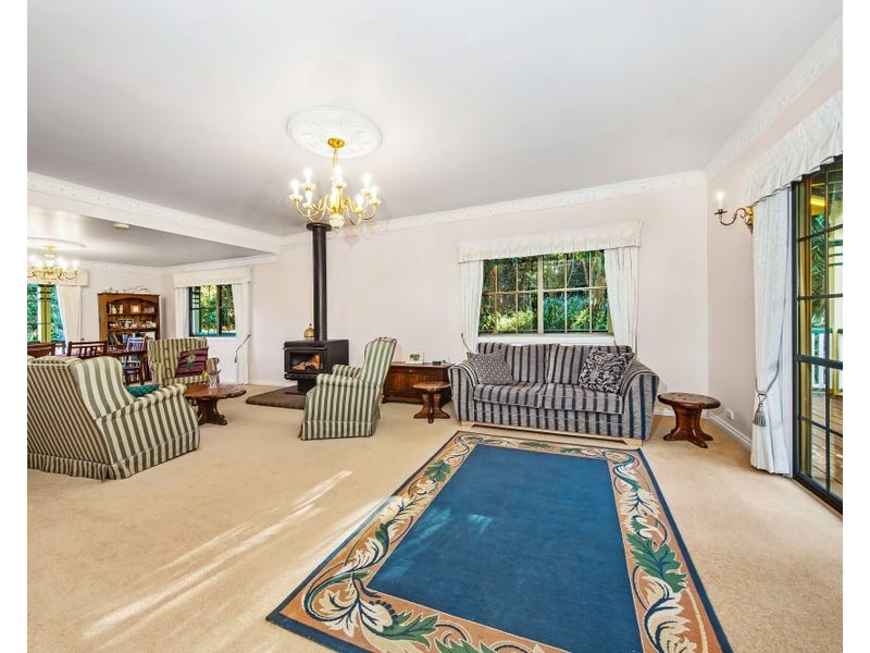 14 Wilkes Road, Hampton QLD 4352